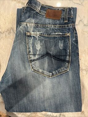 BKE Men’s Faded Blue Distressed Denim Jeans